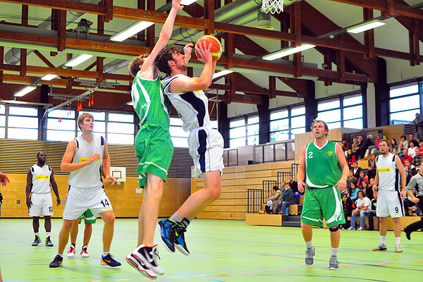 Stefan Beer gegen Thomas Assenbrunner aus der Saison 2012/13