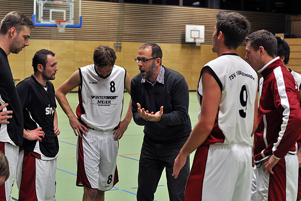 Christian Scharf in der Teambesprechung