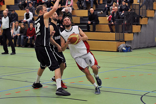 Johannes Pflamminger attackiert
