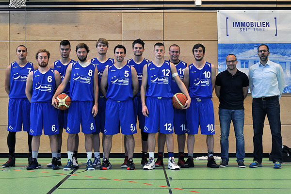 TSV Schwandorf in den neuen Auswärtstrikots