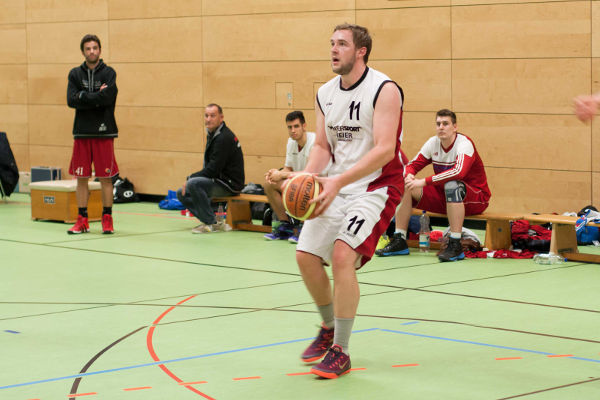 Tobias Ruhland nimmt Maß