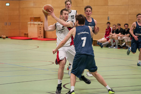 Chris Bias gegen Königsbrunn